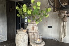 Konijntje in ijzerdraad vorm